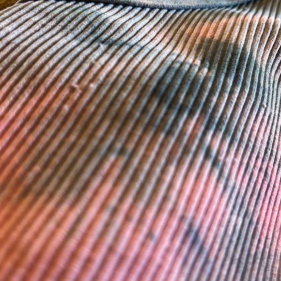 FREE PEOPLE movement custom tie dye Henley top. Size XS/S - Picture 9 of 13